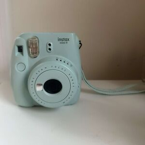BLUE POLAROID BRAND NEW